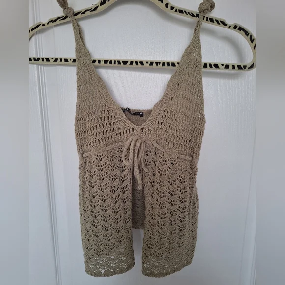 NWOT Zara Gorgeous Crochet Knit Tie Front Summer Top Olive Green Large - Picture 11 of 11